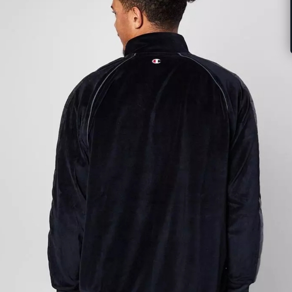 CHAMPION Lightweight track Jacket‼️ NEW - Picture 9 of 9